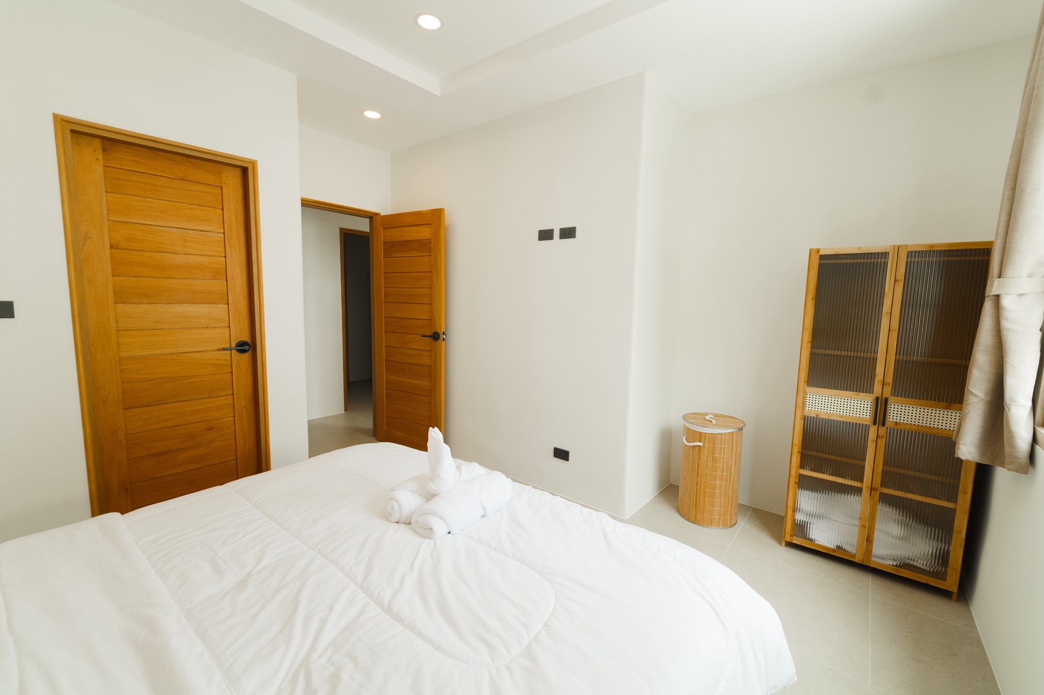hpy009-home-office-rent-wongamat-pattaya-16
